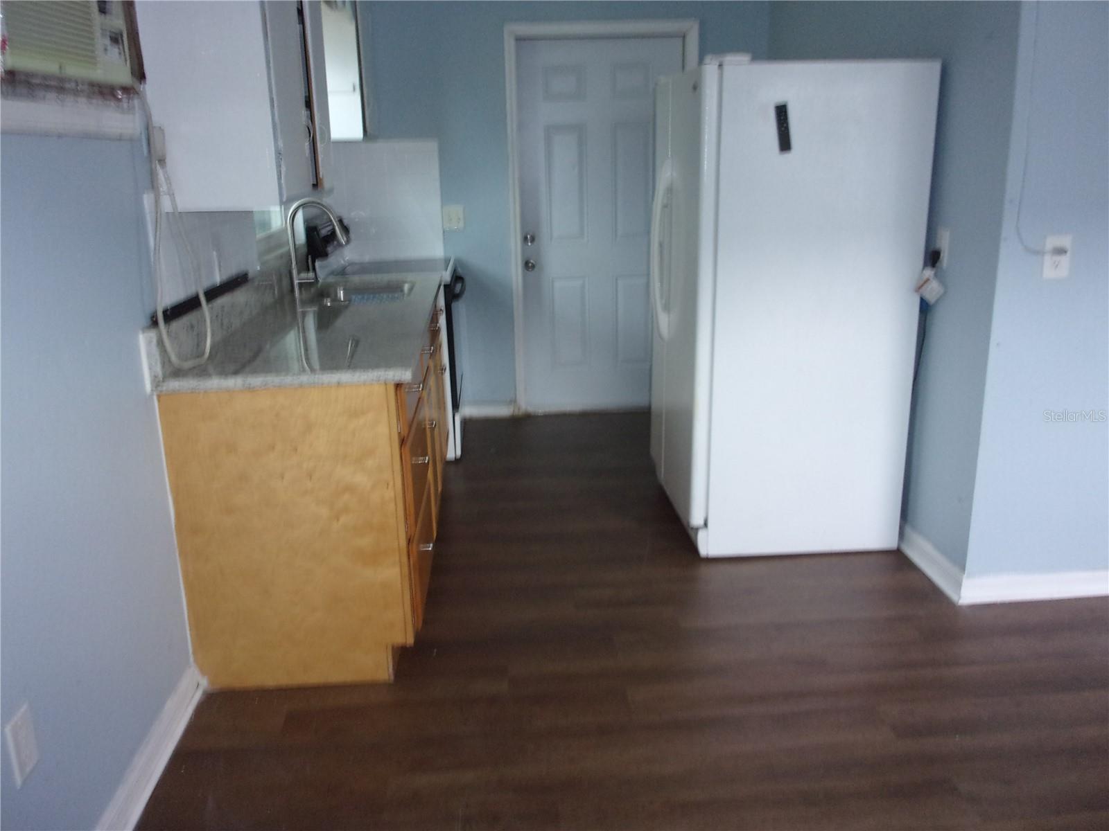 5206 7th St Property Photo 15
