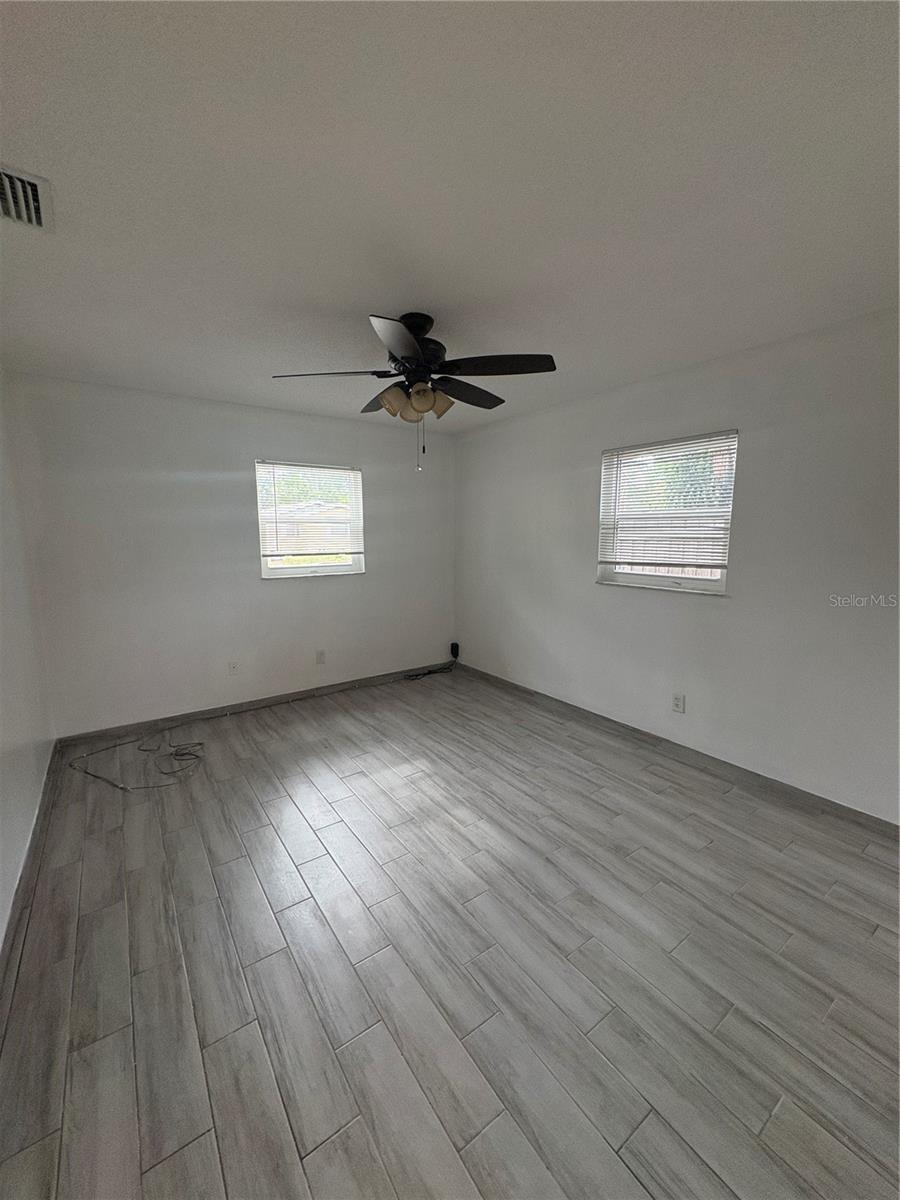 364 3rd St Nw Property Photo 6