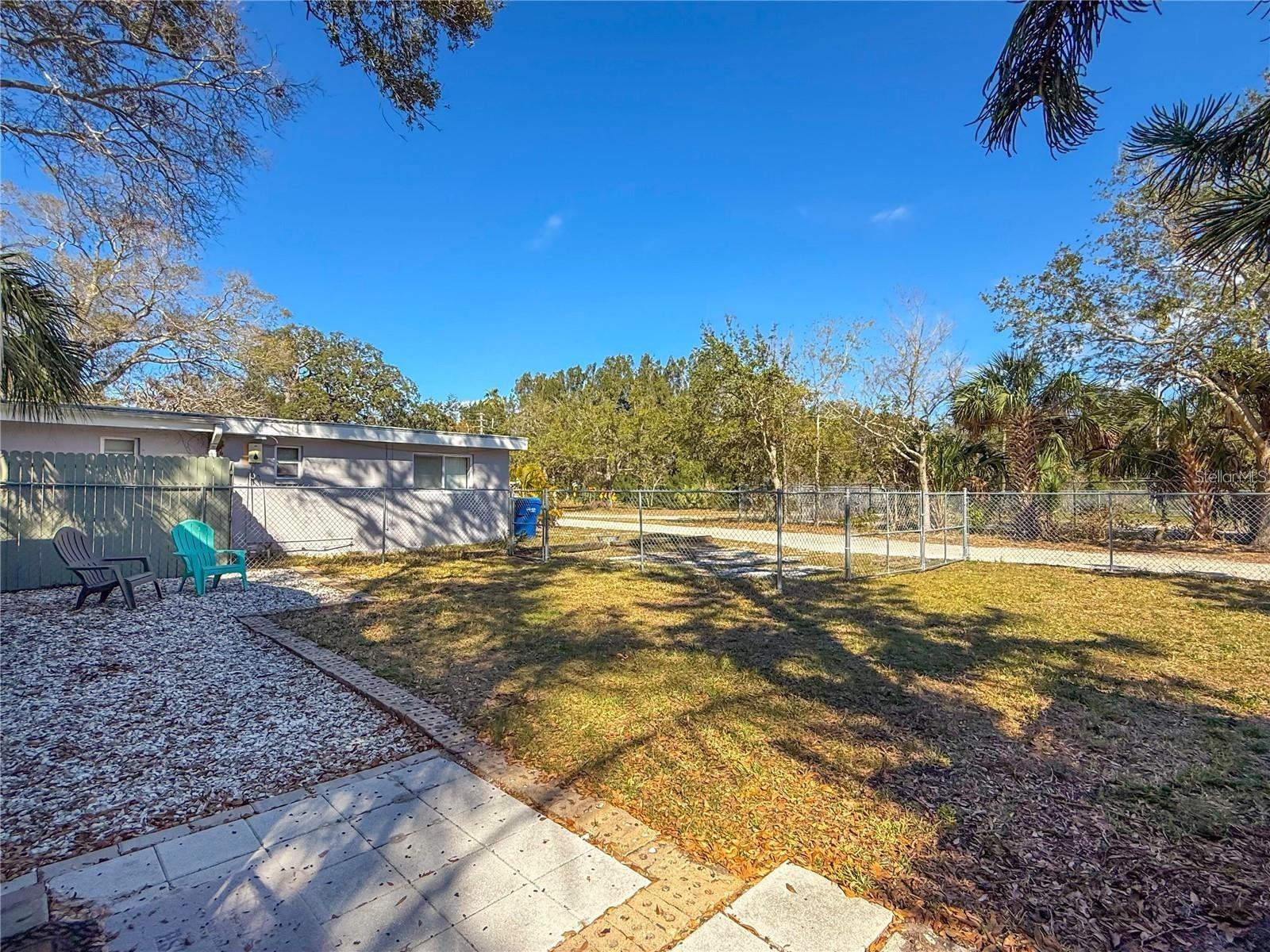 364 3rd St Nw Property Photo 19