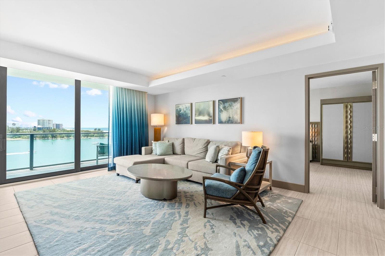 691 S Gulfview Blvd #815 Property Photo 13