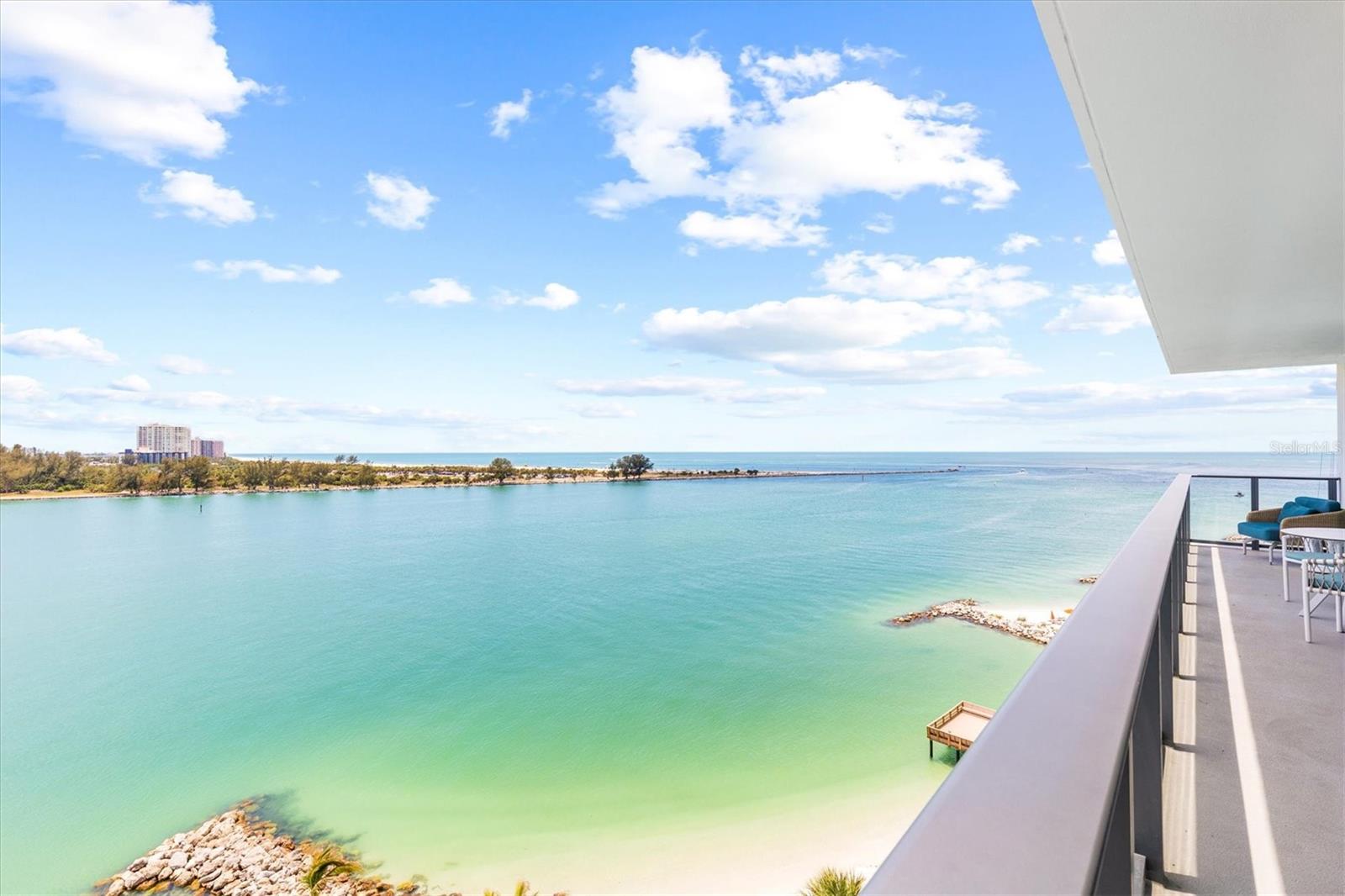 691 S Gulfview Blvd #815 Property Photo 35