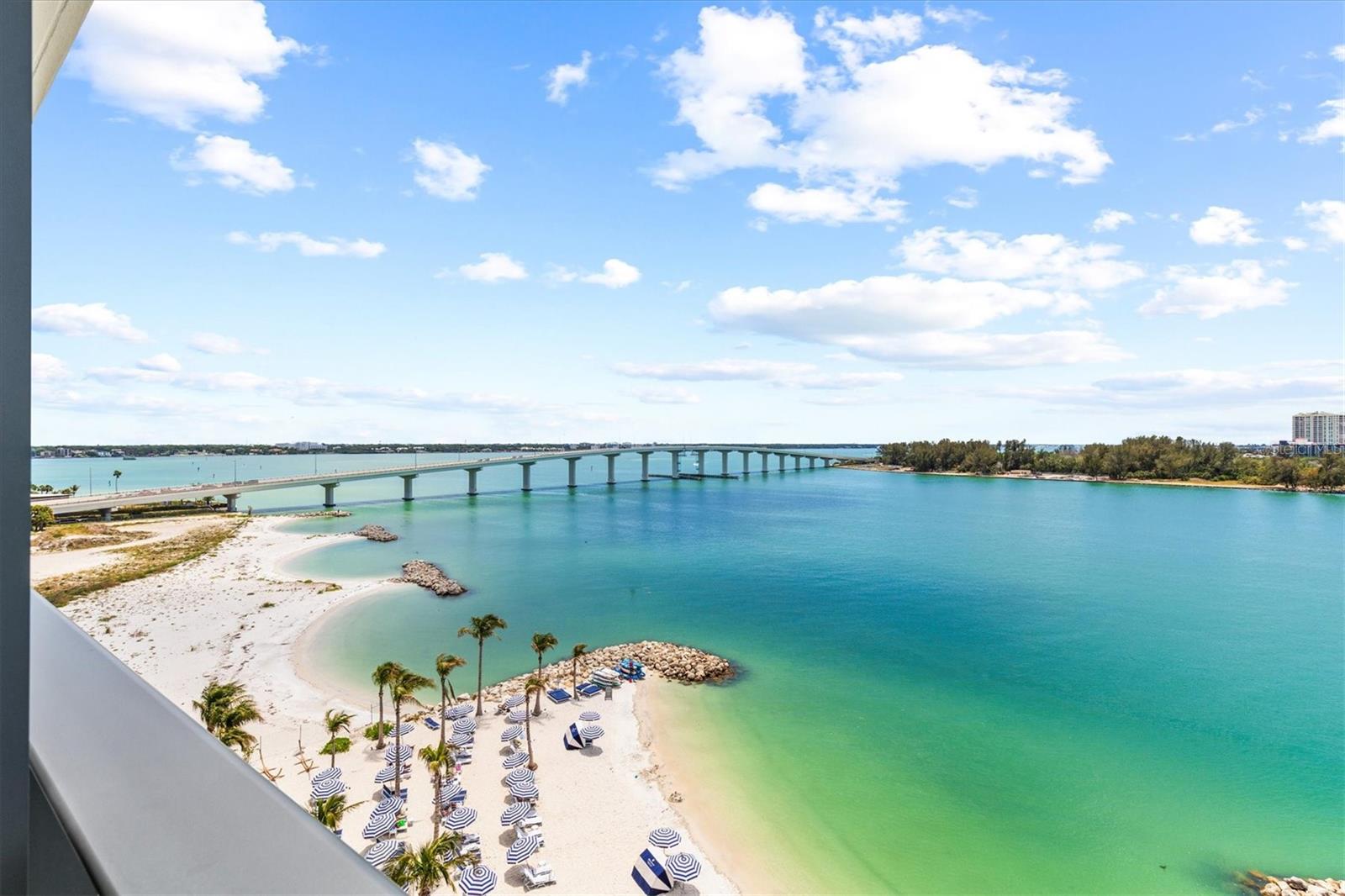 691 S Gulfview Blvd #815 Property Photo 37