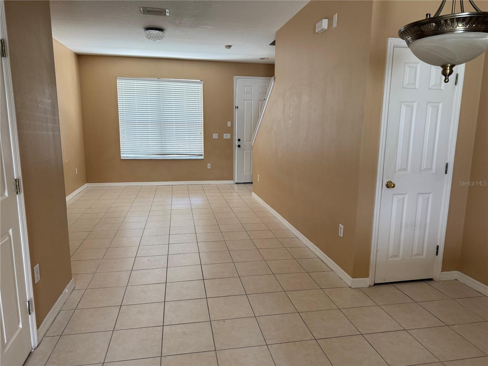 11517 Declaration Dr Property Photo 3