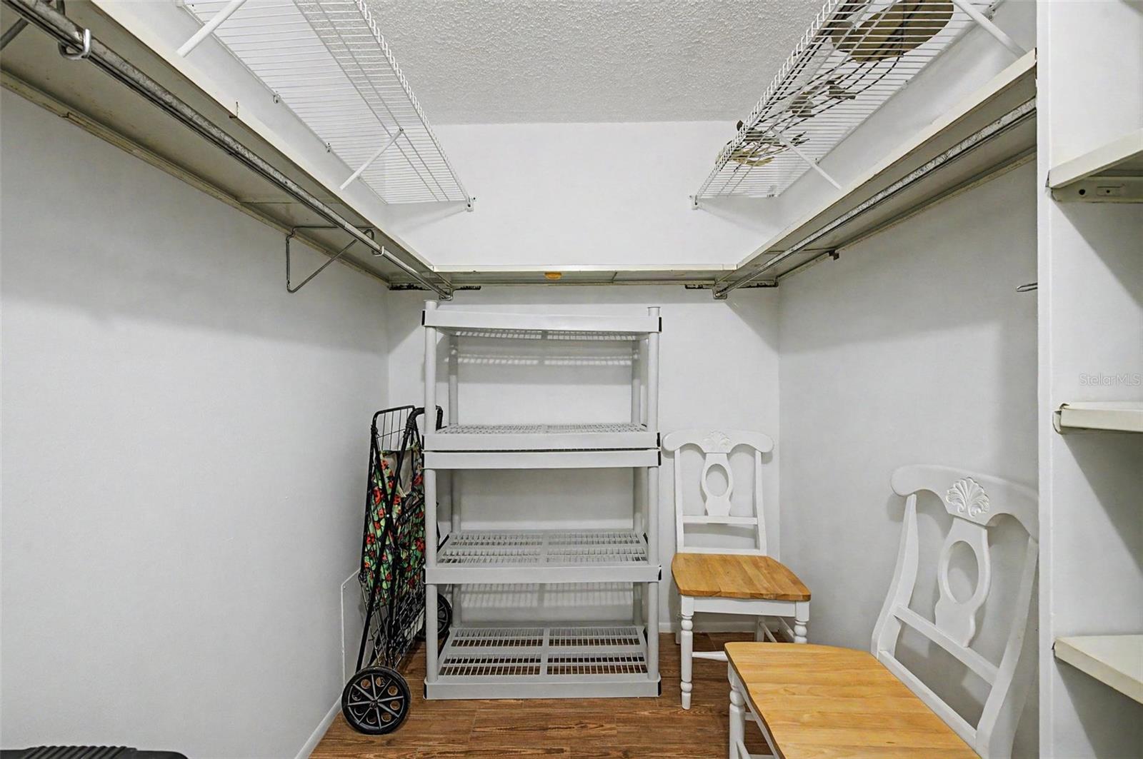 9 Forbes Pl #507 Property Photo 13