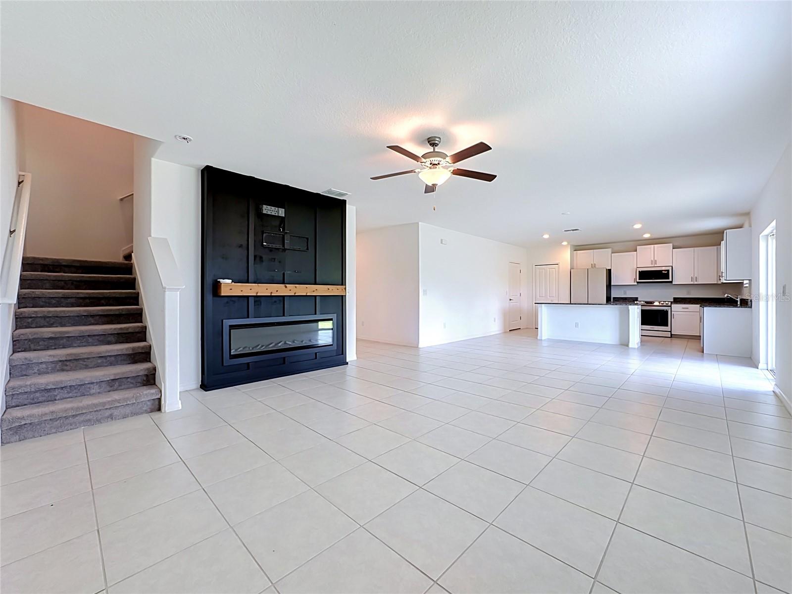 2739 Red Egret Dr Property Photo 4