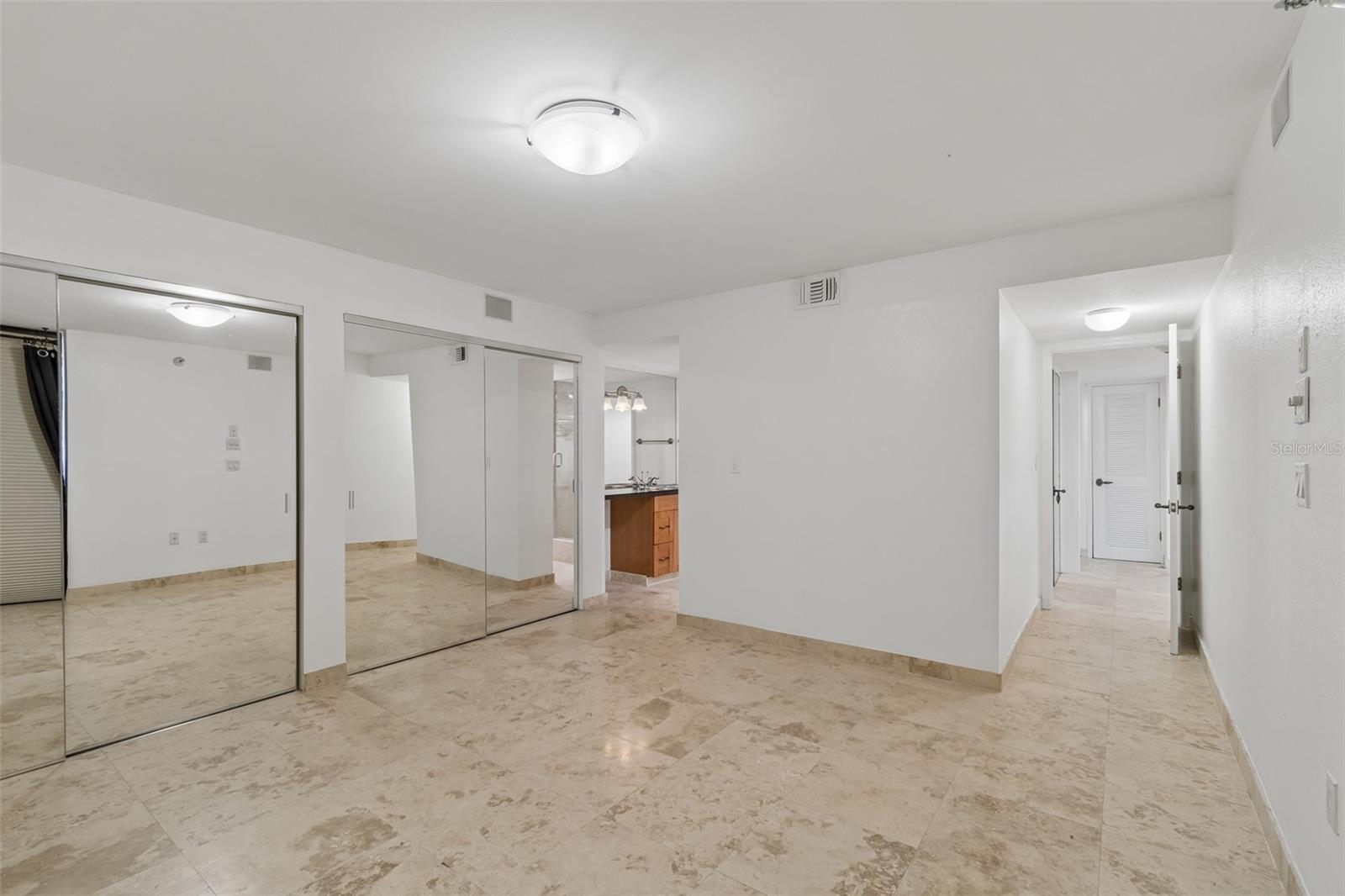 2413 Bayshore Blvd #1904 Property Photo 27