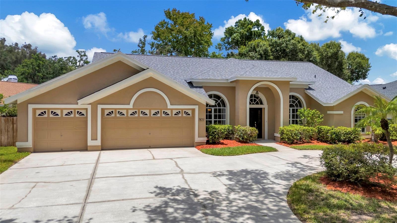 5633 GLENCREST BLVD