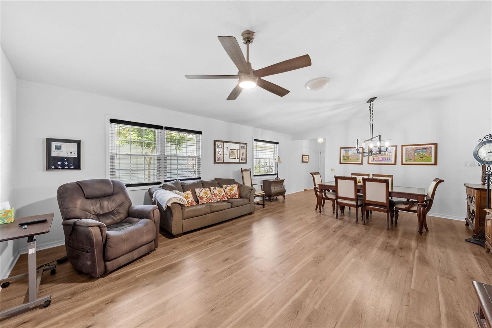 37420 Teaberry Loop Property Photo 7