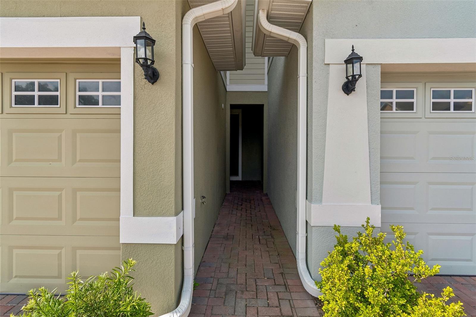 34214 Cinder Way Property Photo 17