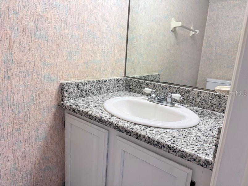 7514 Colonial Ct Property Photo 7