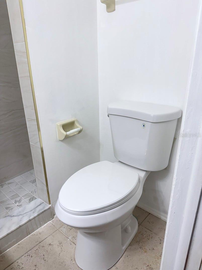 7514 Colonial Ct Property Photo 16