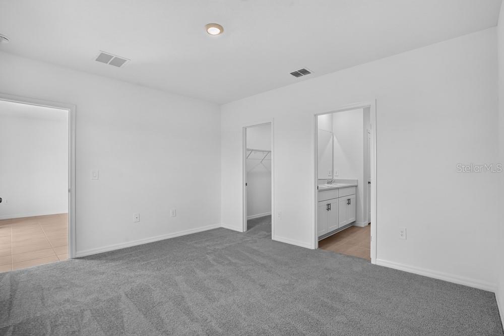 13411 Camelot Ct Property Photo 13