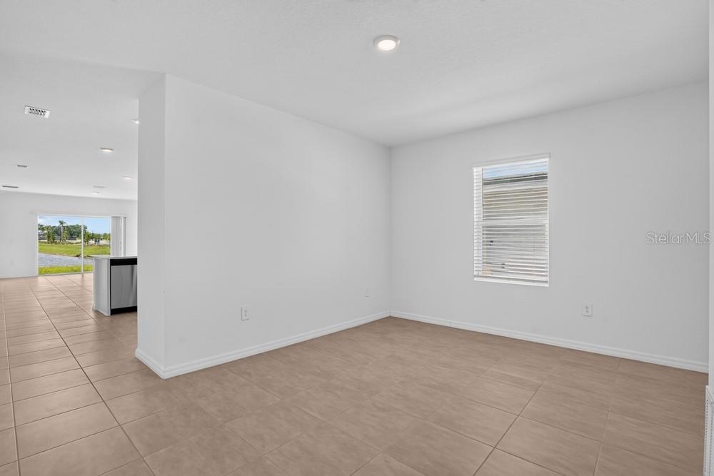 13411 Camelot Ct Property Photo 23