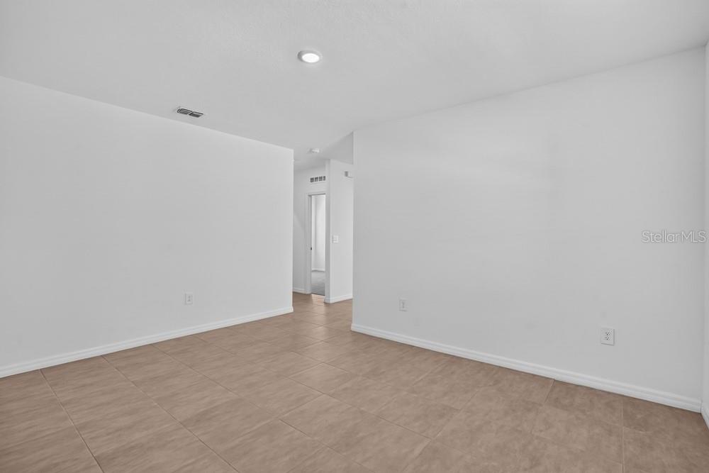 13411 Camelot Ct Property Photo 25