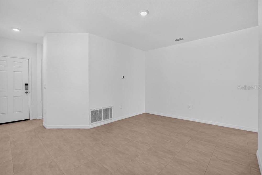 13411 Camelot Ct Property Photo 27