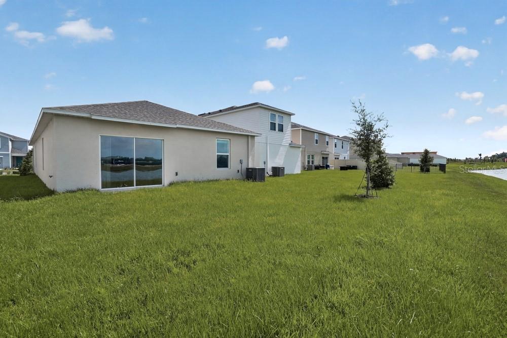 13411 Camelot Ct Property Photo 34