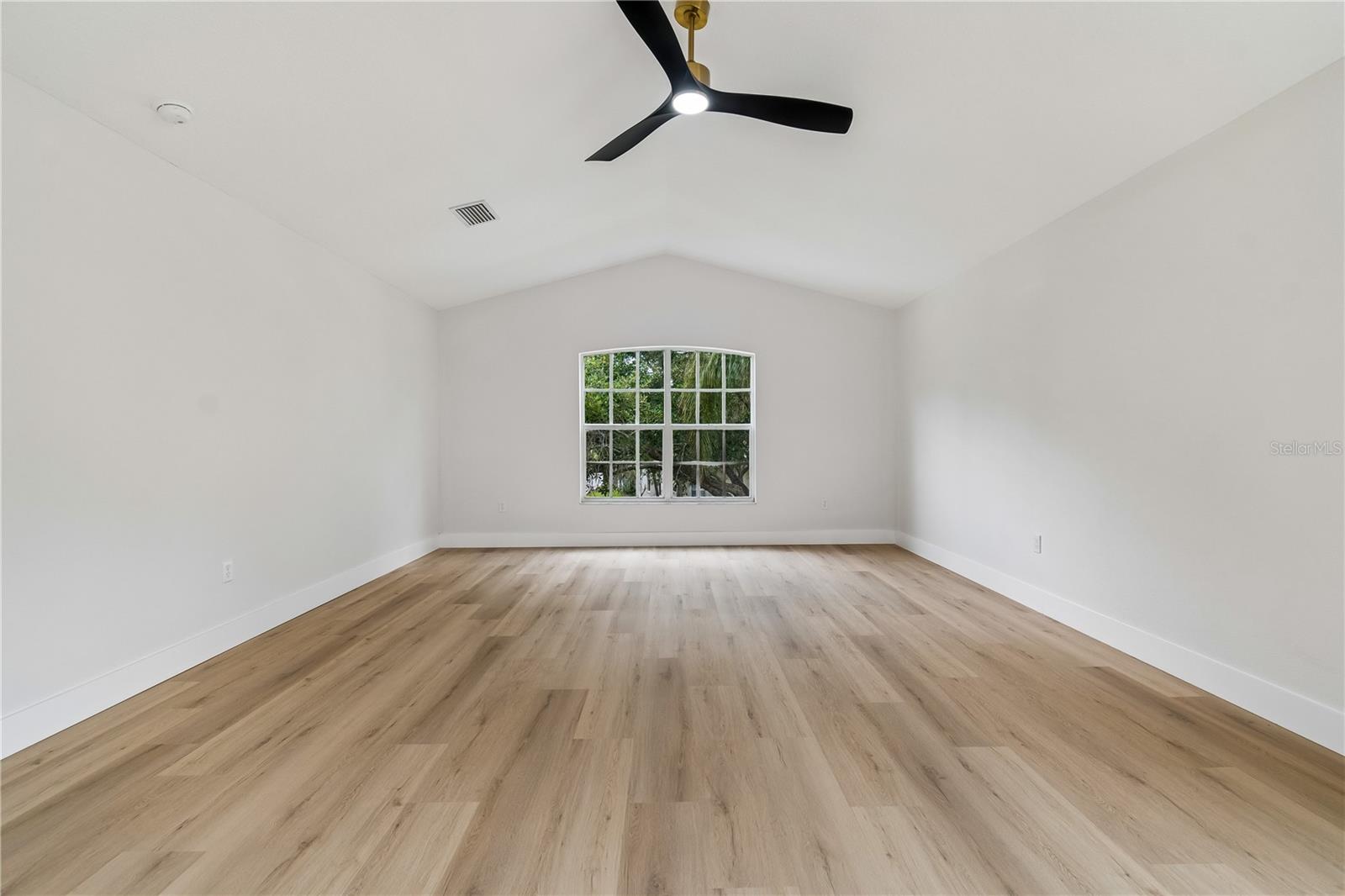 16936 Falconridge Rd Property Photo 51