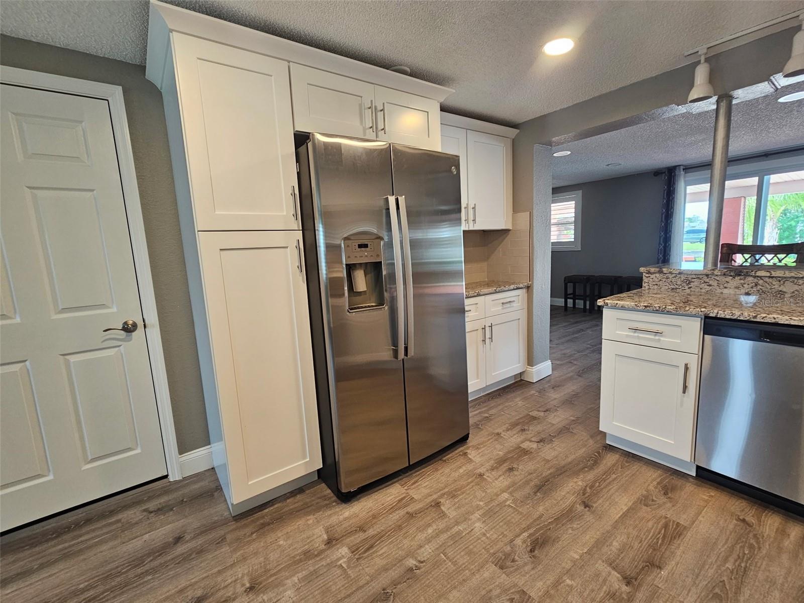 6623 Boatyard Dr Property Photo 10