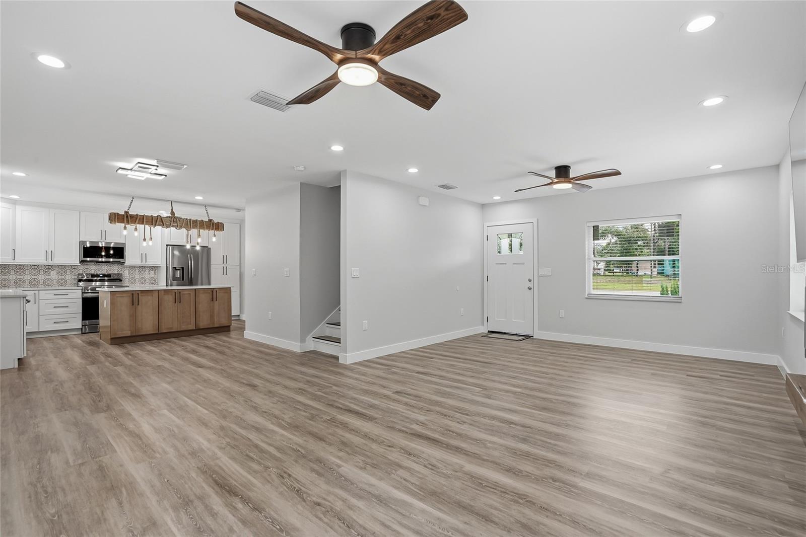 31848 Hedgerow Dr Property Photo 13