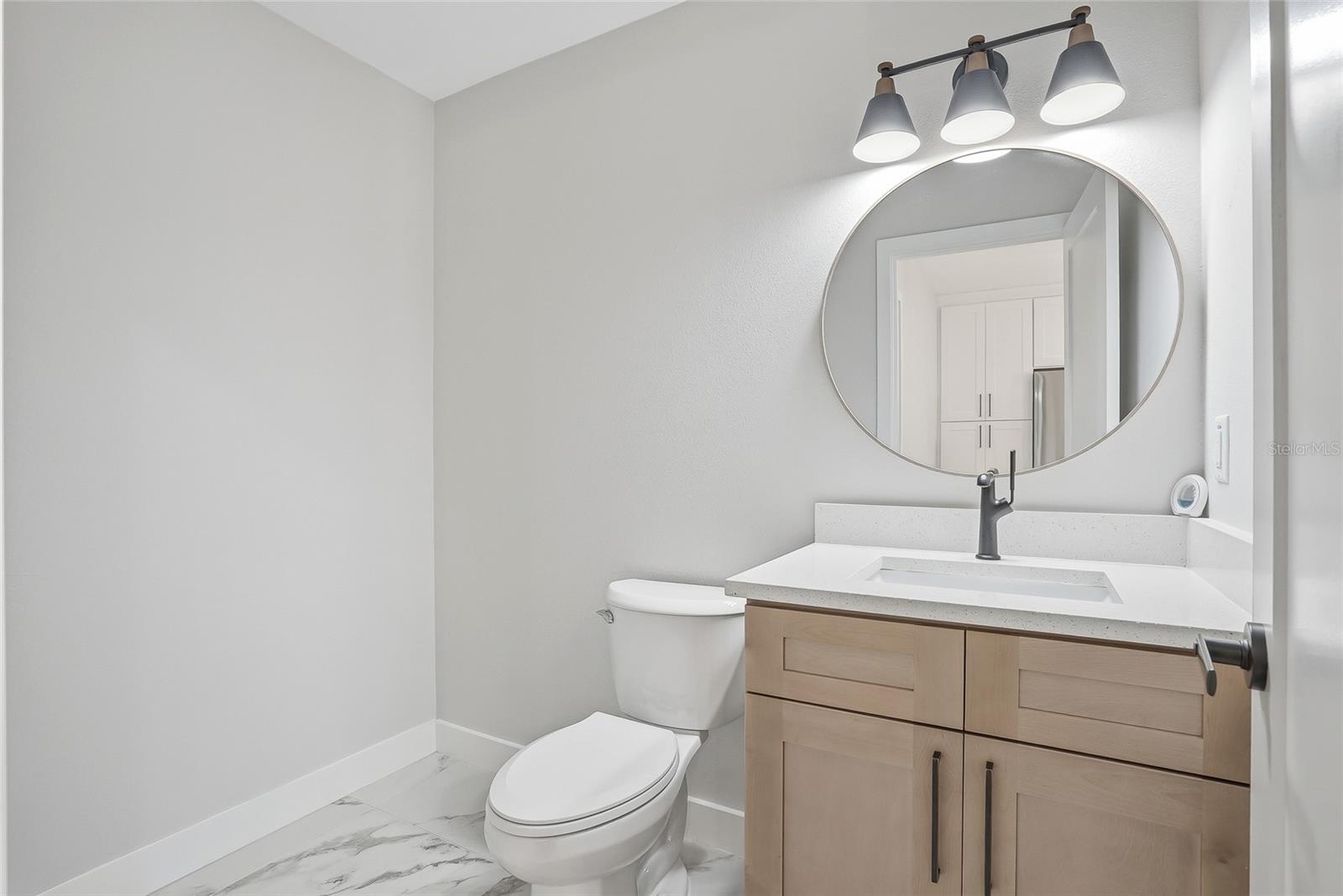 31848 Hedgerow Dr Property Photo 25