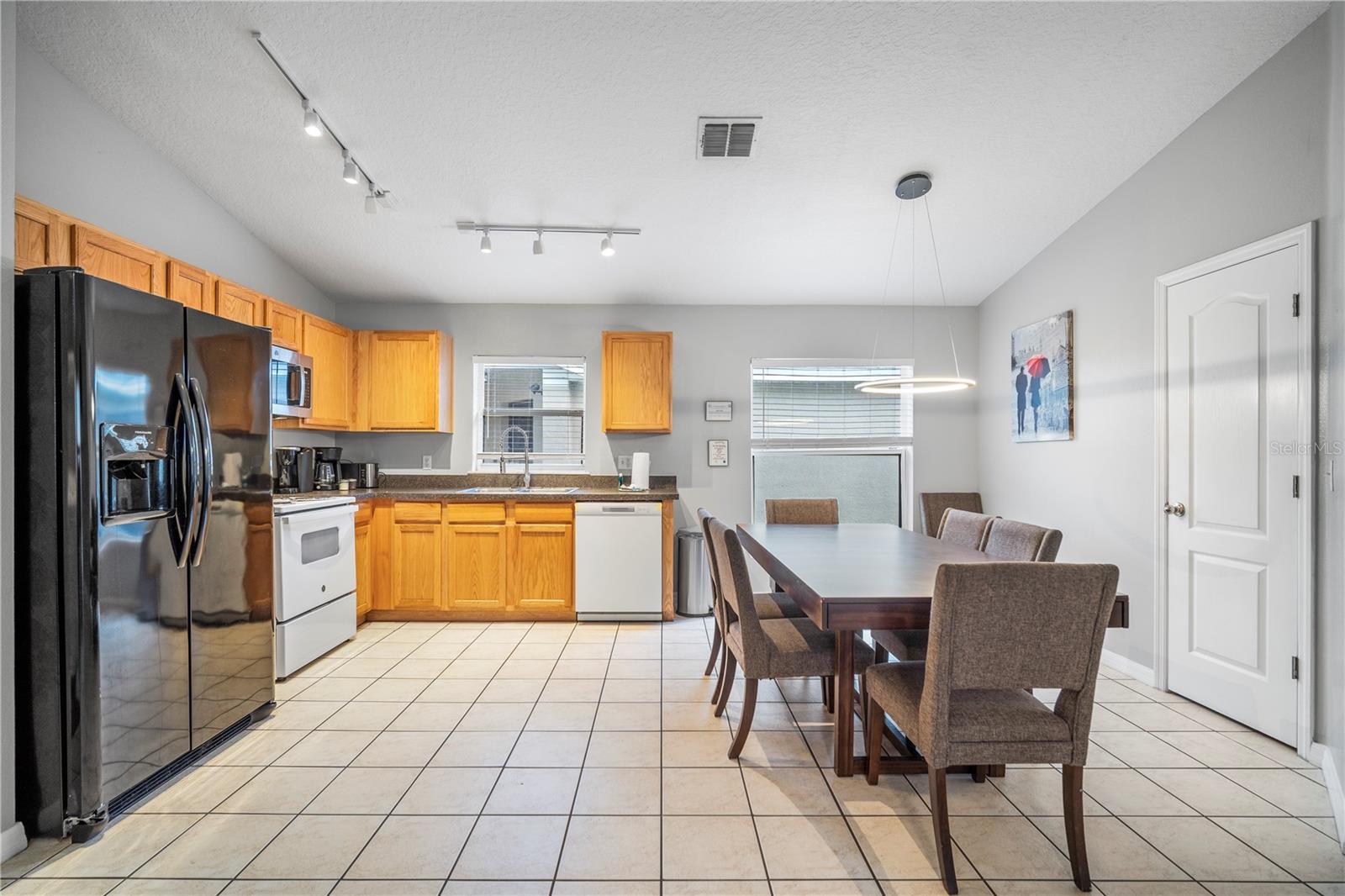 126 Sundown Ct Property Photo 6