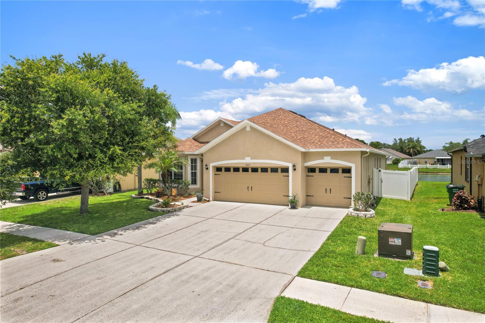 31415 Bridgegate Dr Property Photo 1