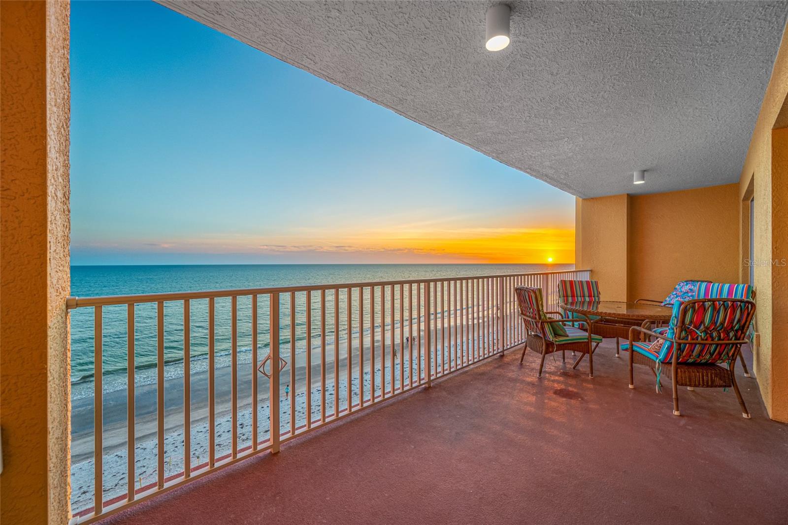 16550 Gulf Blvd #645 Property Photo 38