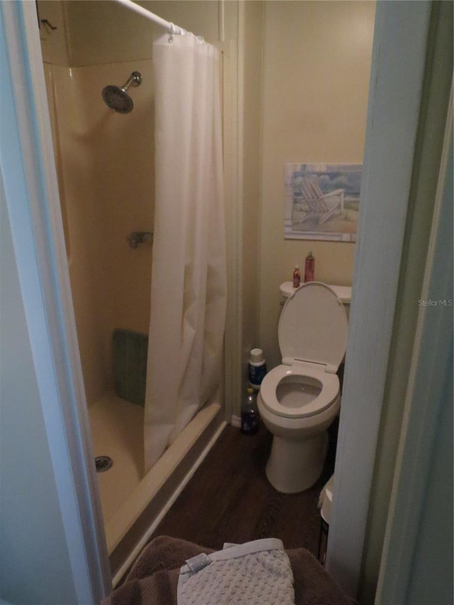 8545 S Magnolia Ave Property Photo 45