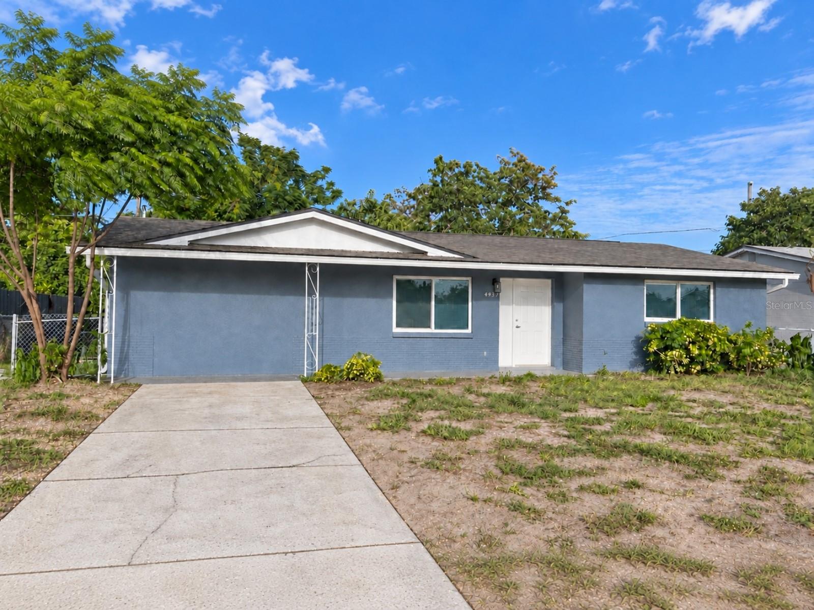 4457 Terry Loop Property Photo 1