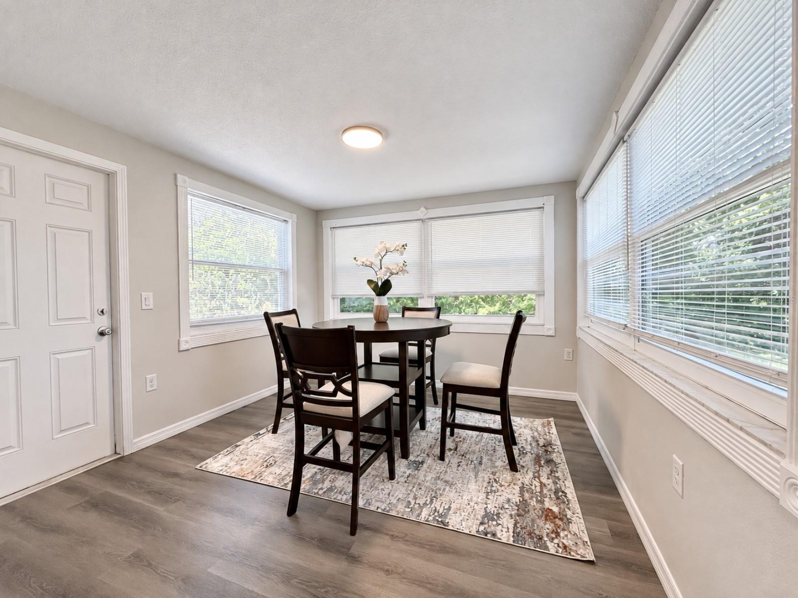 4457 Terry Loop Property Photo 5