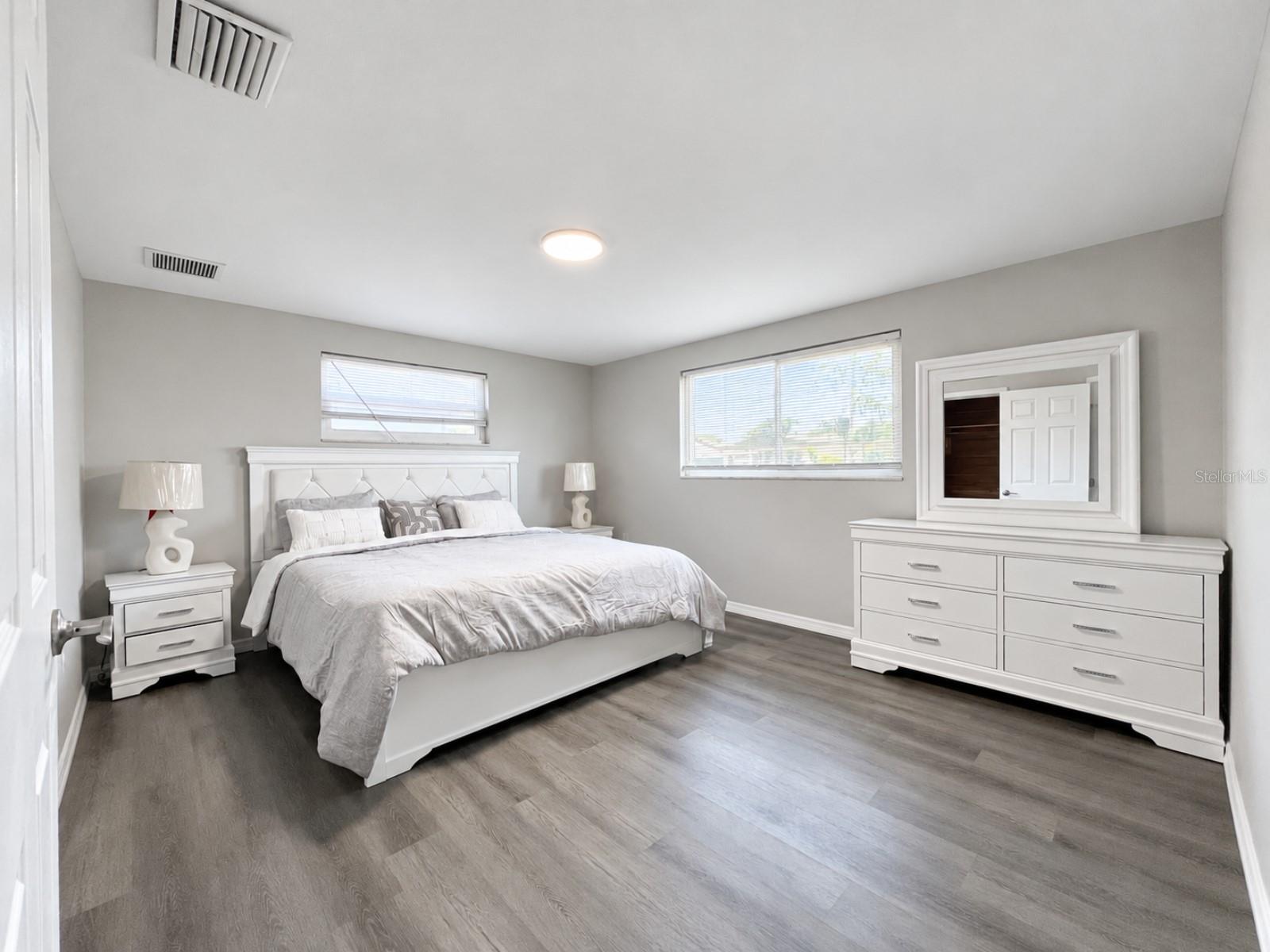 4457 Terry Loop Property Photo 11