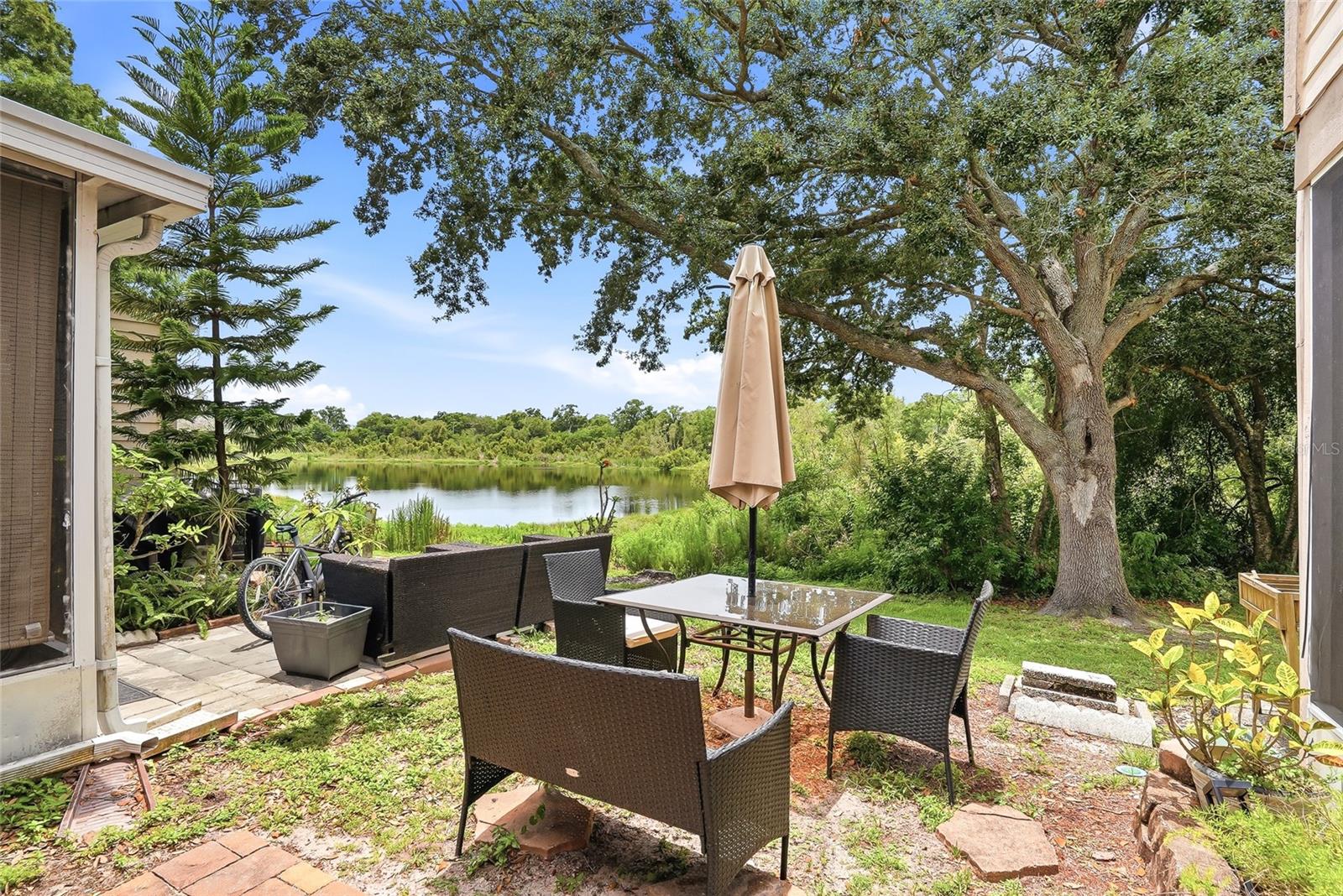 2209 Fletchers Point Cir Property Photo 33