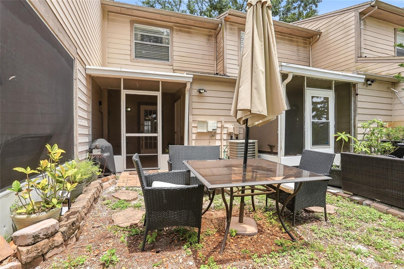 2209 Fletchers Point Cir Property Photo 35