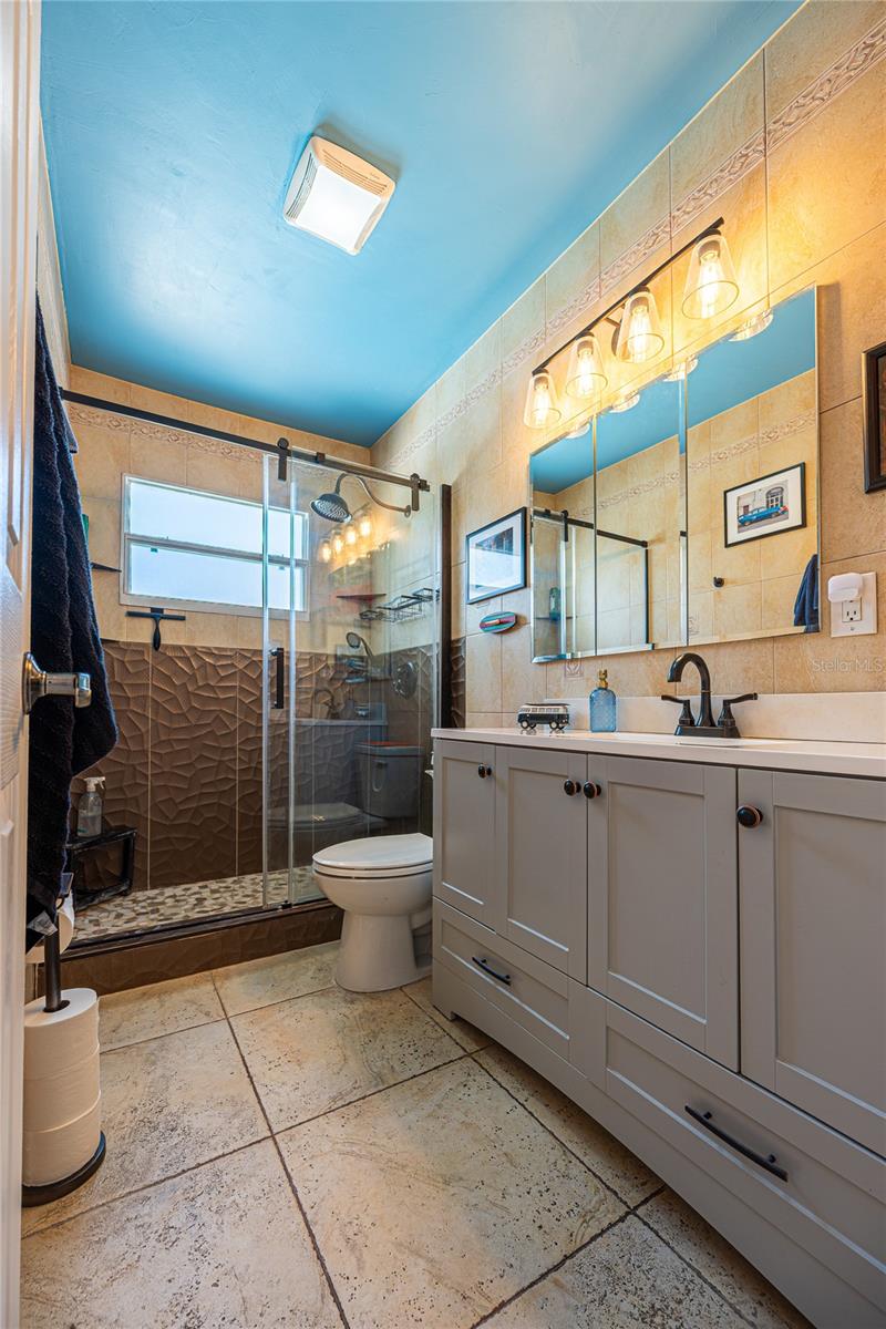 5760 3rd Ave N Property Photo 29