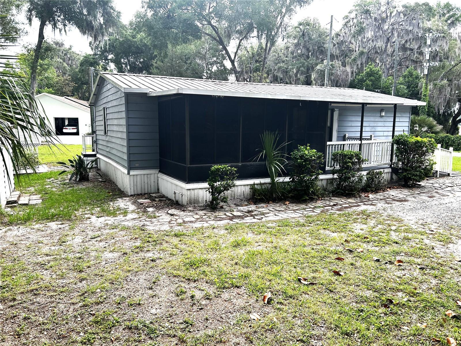 3935 E Lake Park Dr Property Photo 4