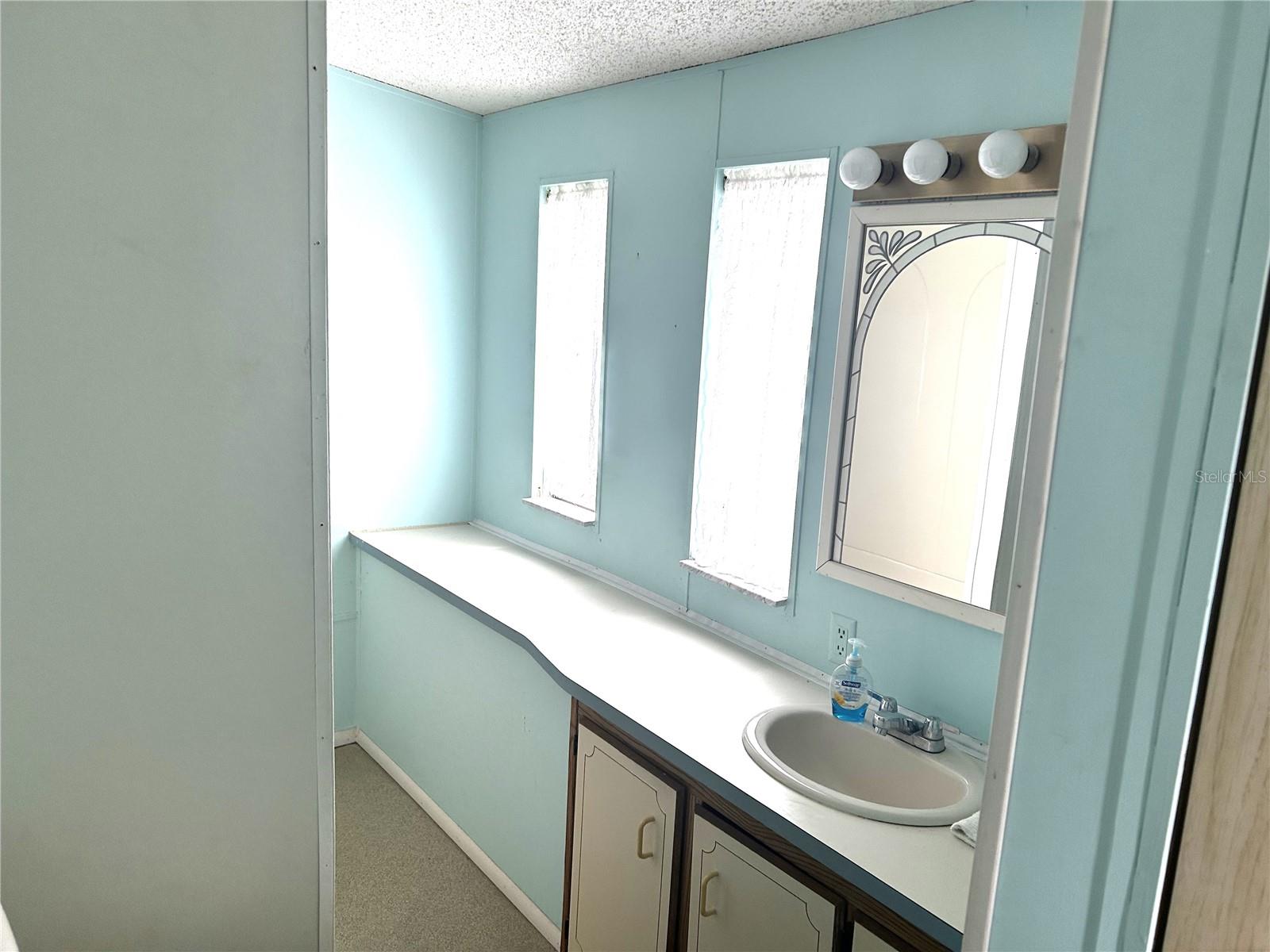 3935 E Lake Park Dr Property Photo 14