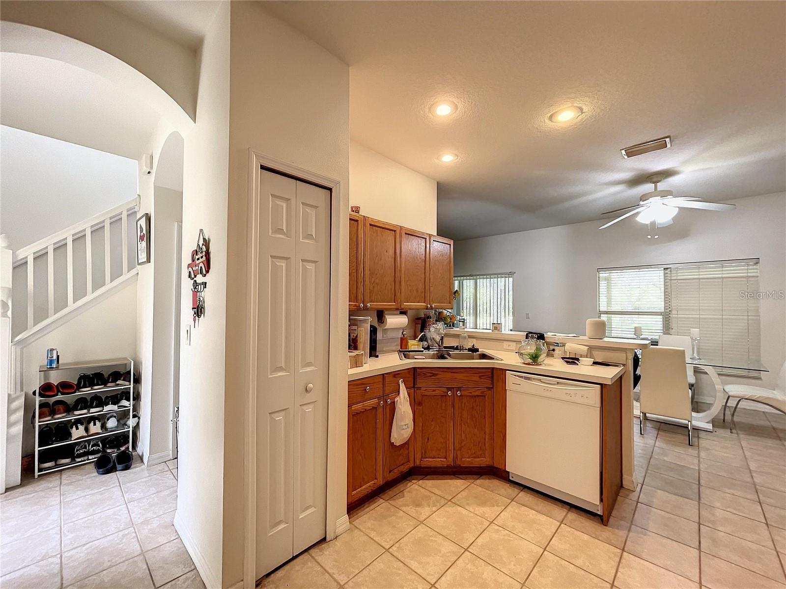 11013 Blaine Top Pl Property Photo 8