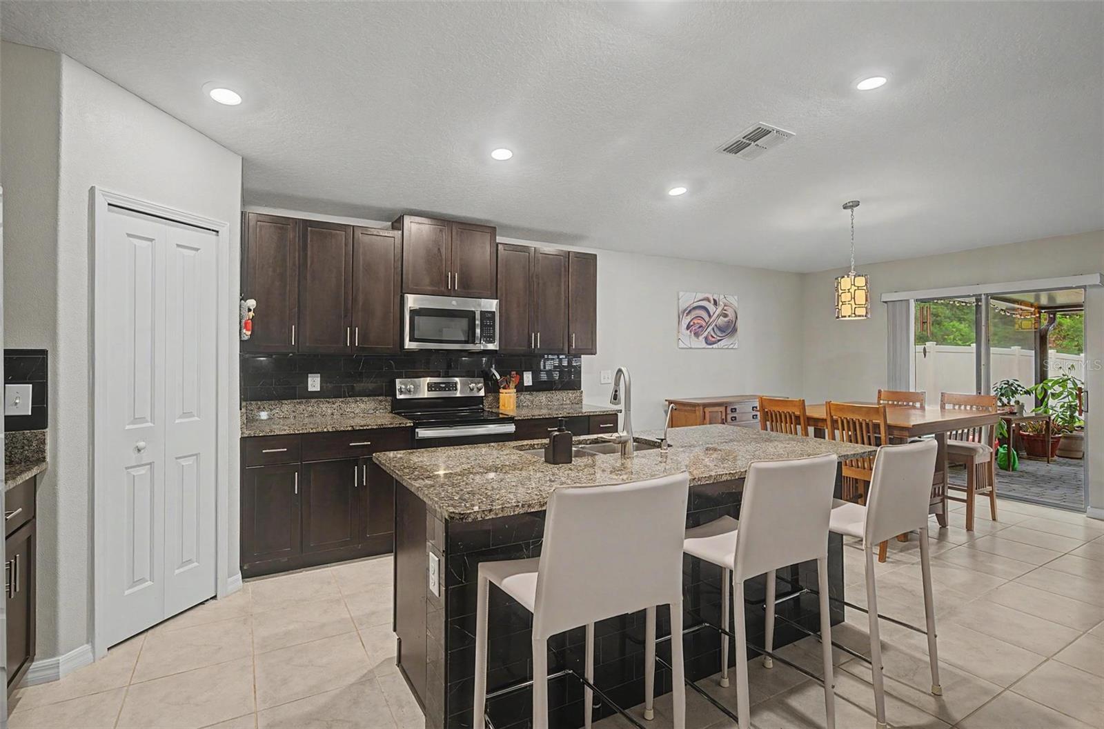 13411 Willow Bluestar Loop Property Photo 8