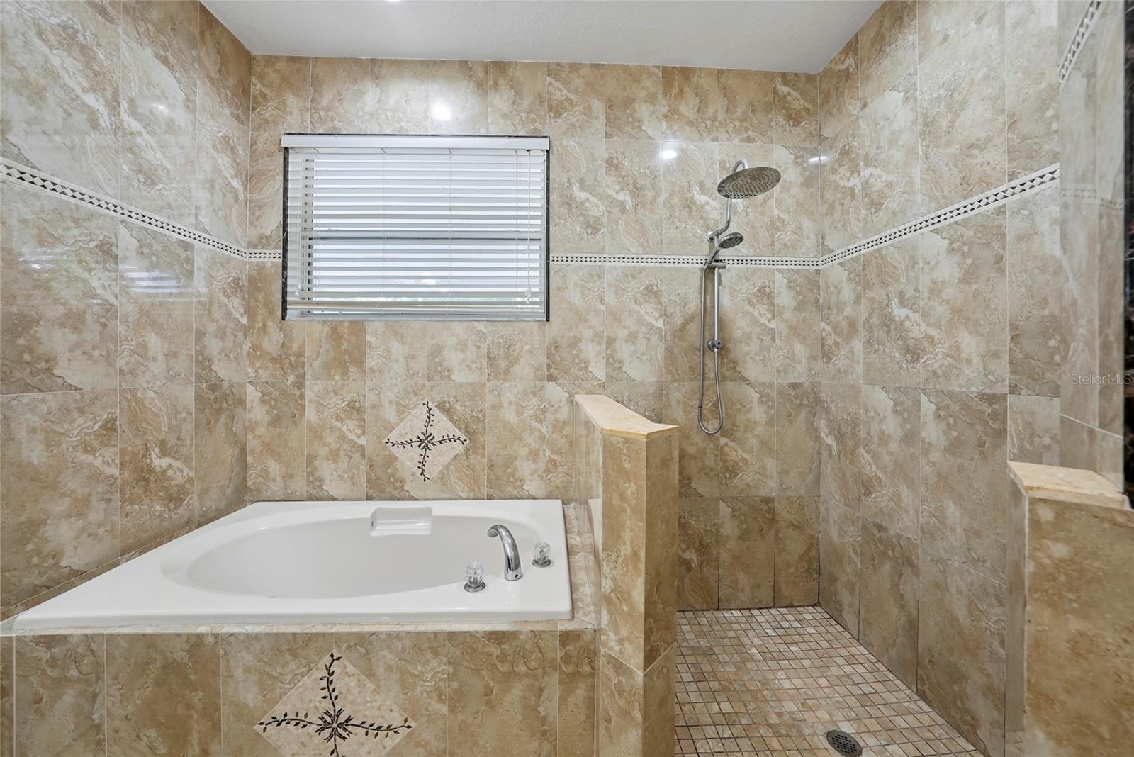 3817 Langdrum Dr Property Photo 15