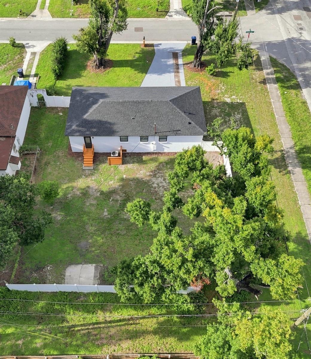 1702 W Johnston Ave Property Photo 49