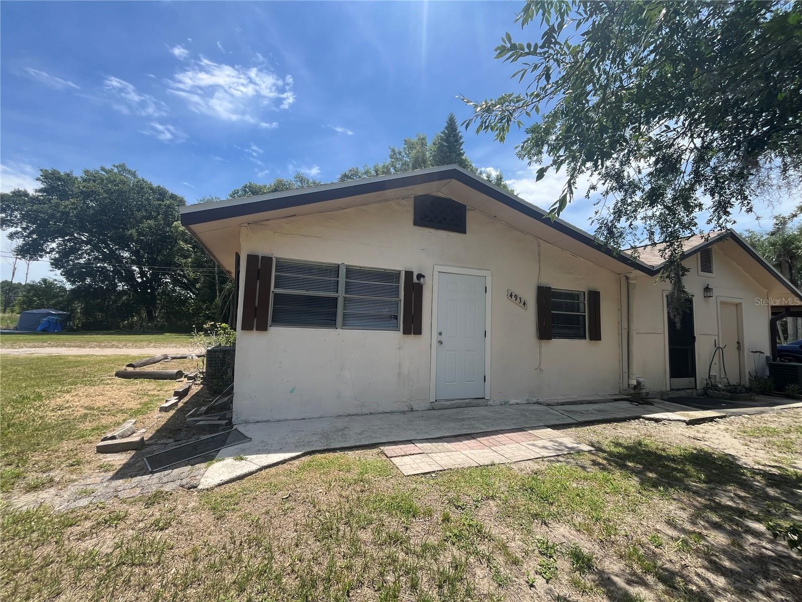 4934 Addessi Loop Property Photo 2