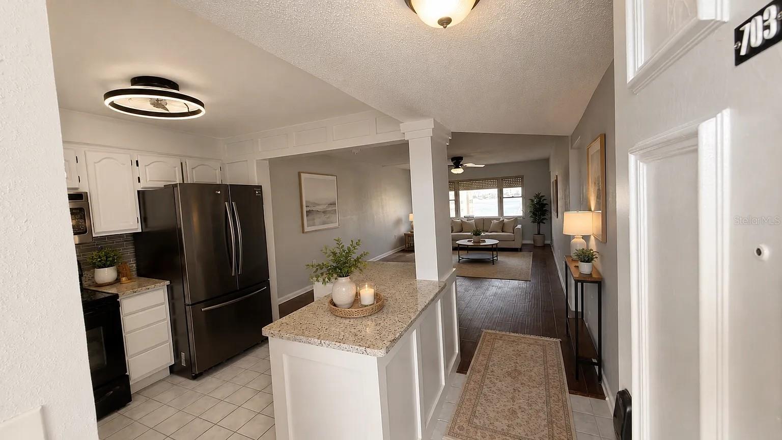4575 Cove Cir #703 Property Photo 5
