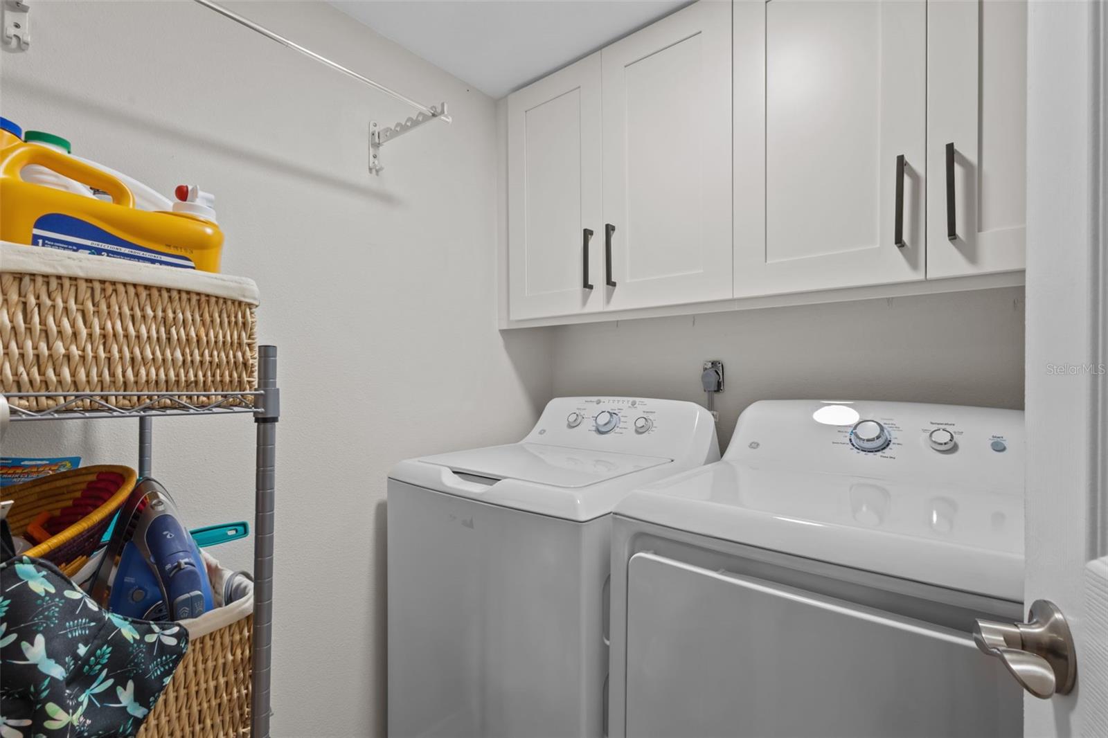 3021 Countryside Blvd #21a Property Photo 20