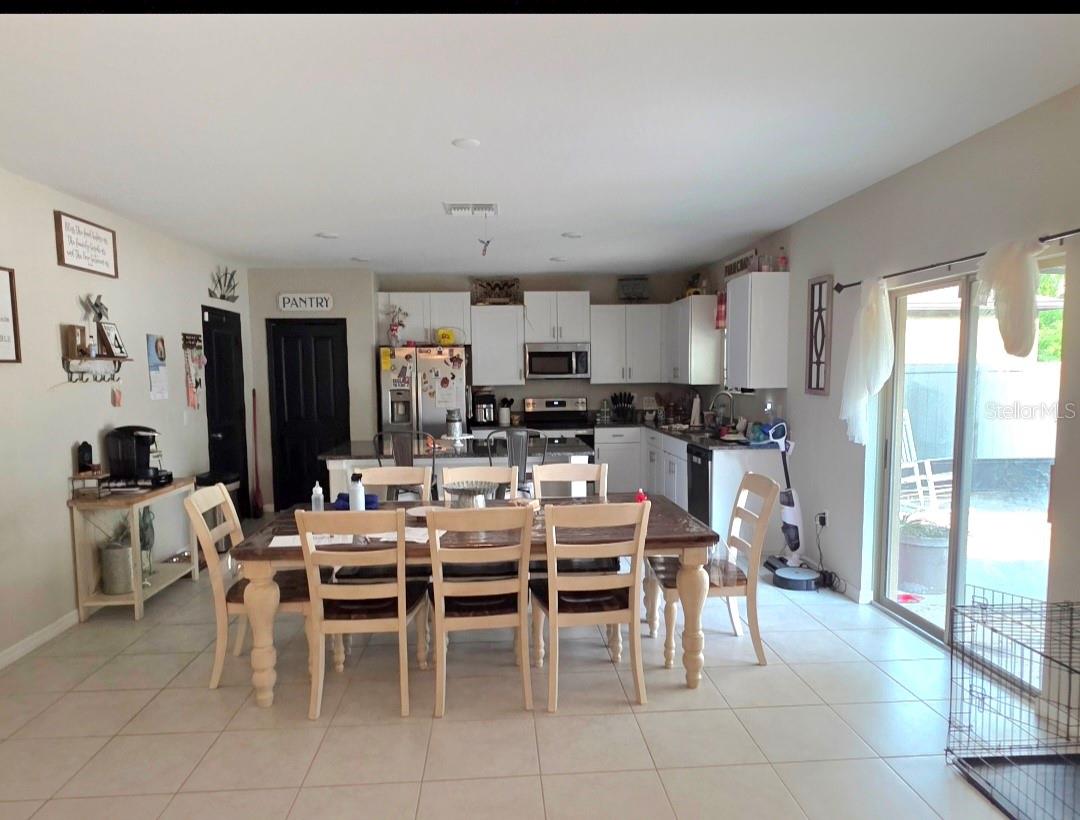 1561 Flower Dust Dr Property Photo 5