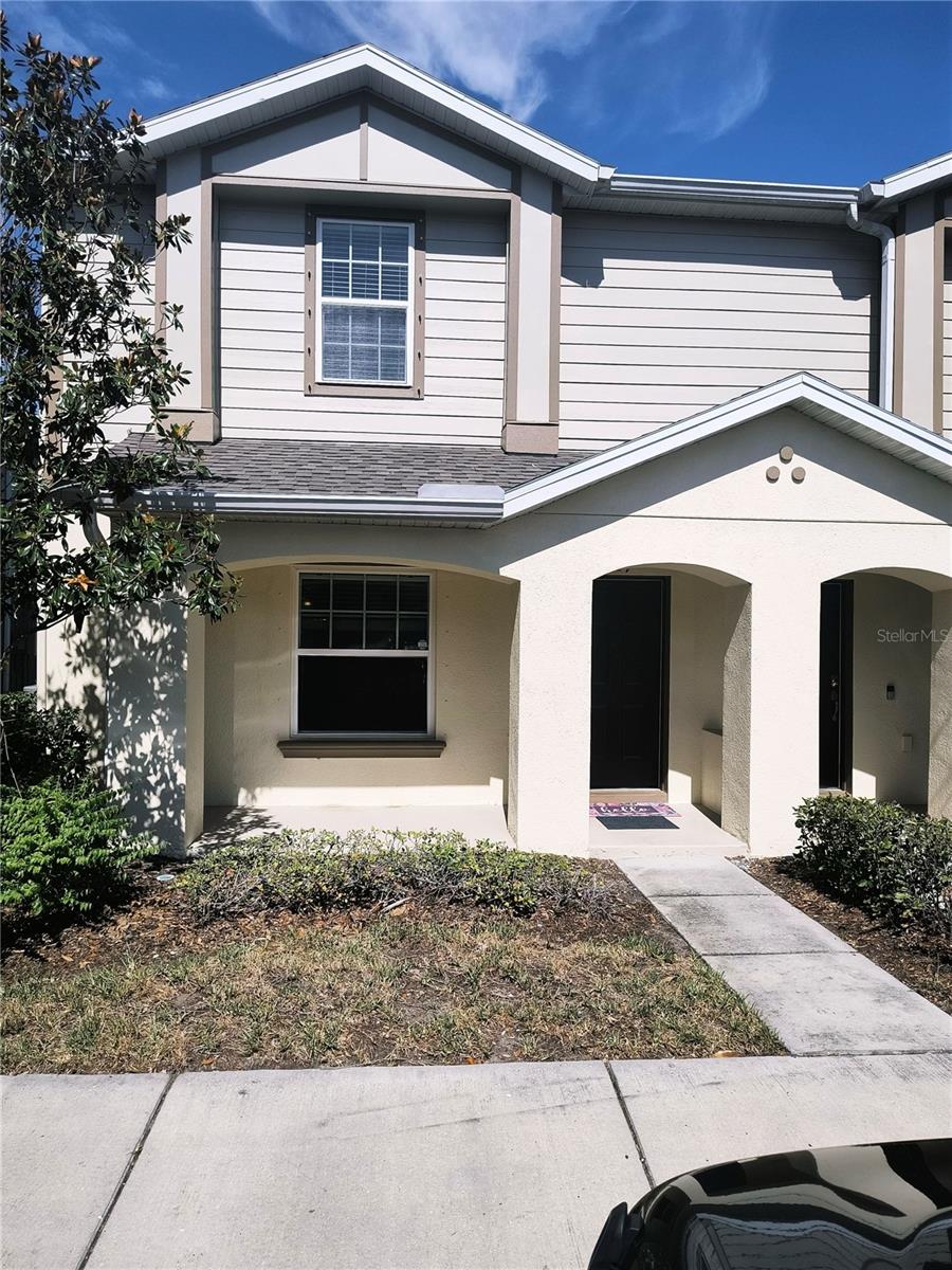 4754 Chatterton Way Property Photo 1