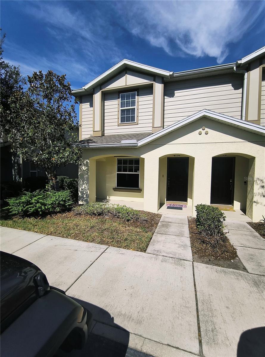 4754 Chatterton Way Property Photo 3