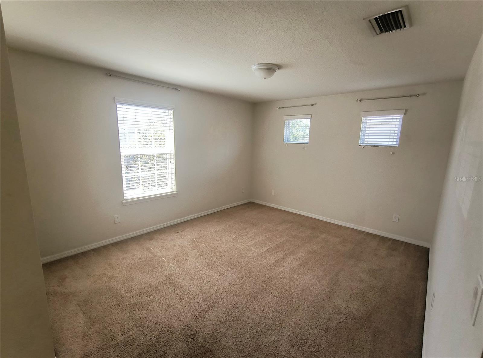 4754 Chatterton Way Property Photo 15