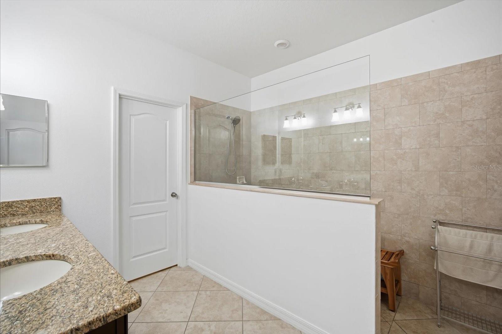 11604 Sunburst Marble Rd Property Photo 6
