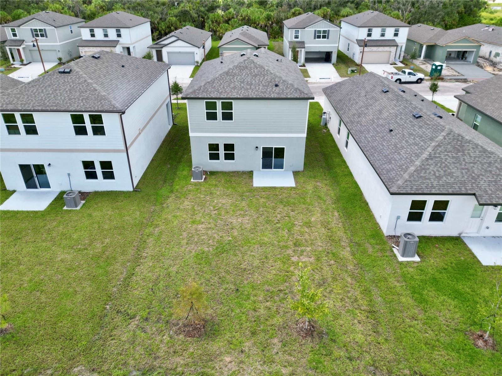 10523 Curving Creek Loop Property Photo 4