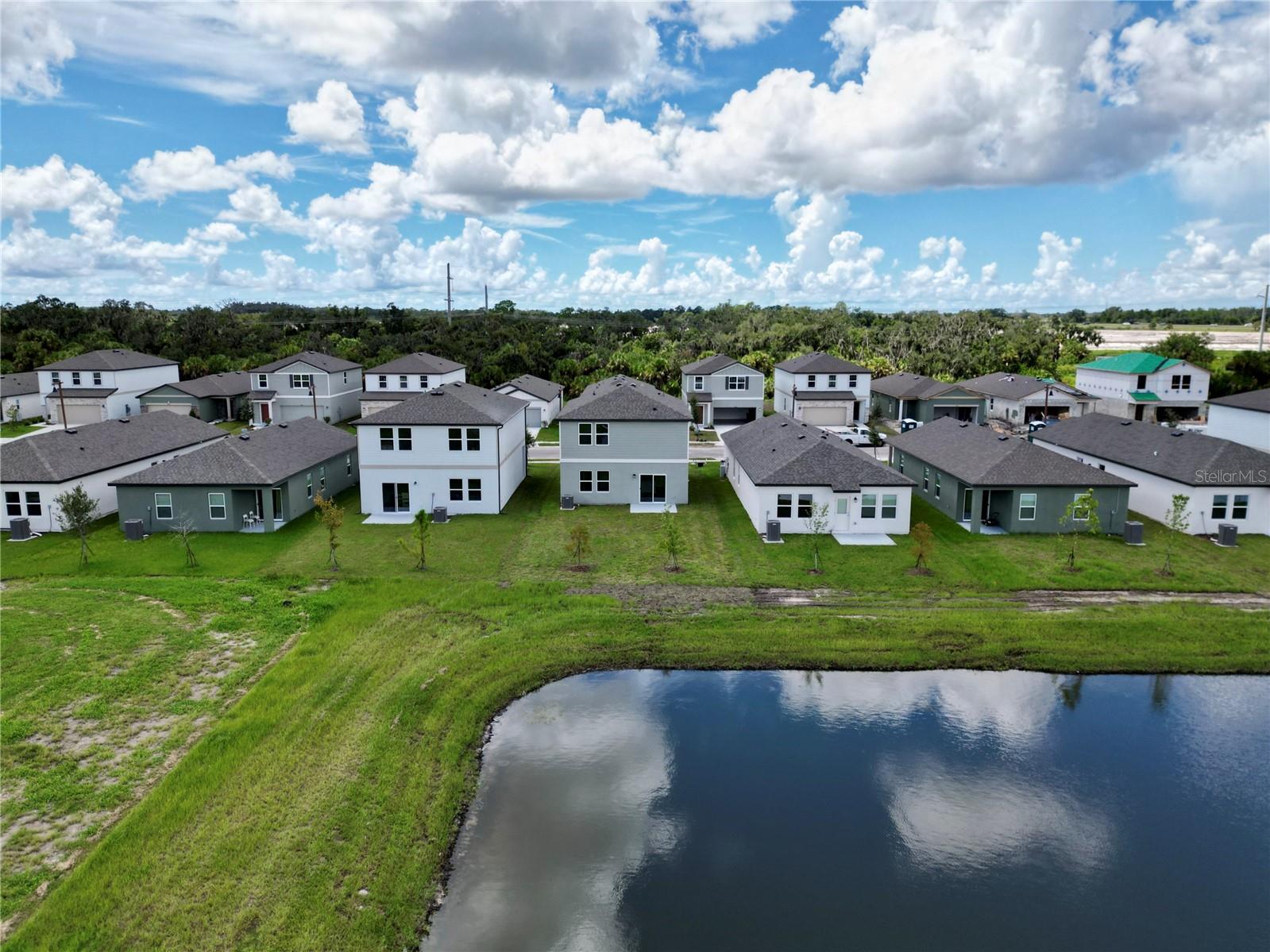 10523 Curving Creek Loop Property Photo 8